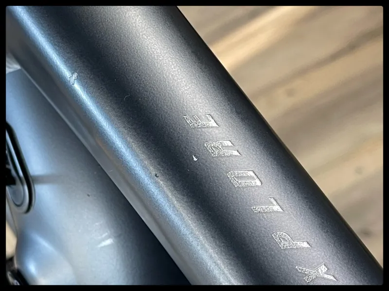 Giant Explore E+ 1 625 Electric Bike in Gunmetal Black-1